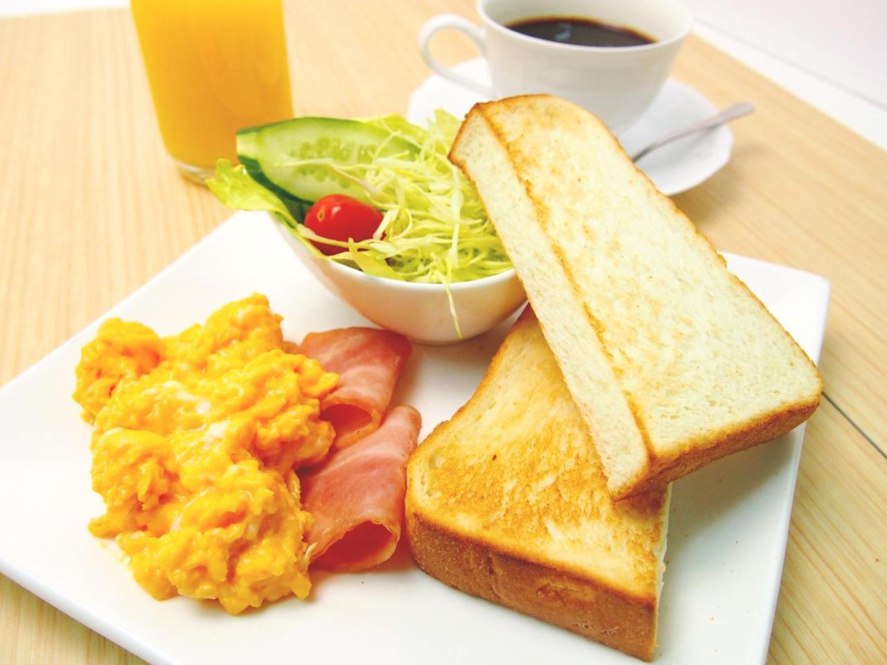 Hotel Lotus Toyonaka (Adults Only) Екстер'єр фото